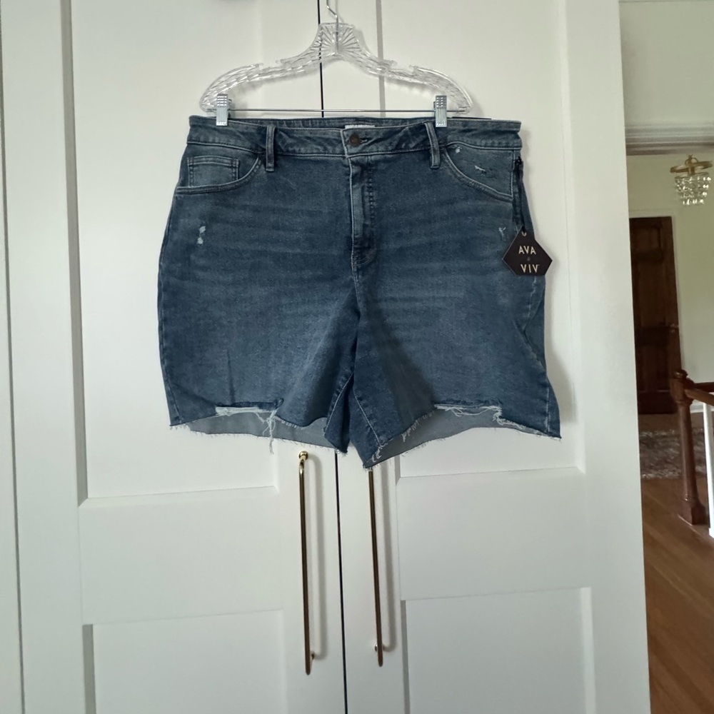 Ava and Viv high-rise denim shorts 7 inch inseam